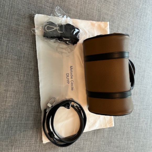 DUYP Mini Boston Bag Khaki in Excellent Condition - Like New - Picture 3 of 7